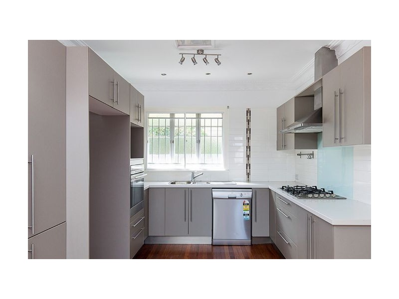 32 Zeehan Street, Wavell Heights QLD 4012