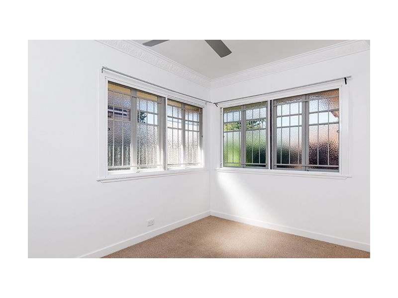 32 Zeehan Street, Wavell Heights QLD 4012