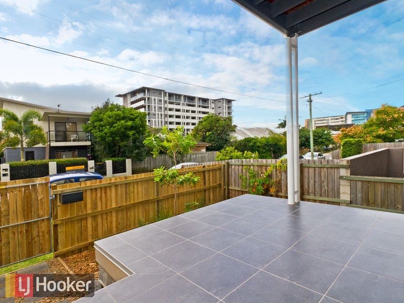 2/26 Latham Street, Chermside QLD 4032