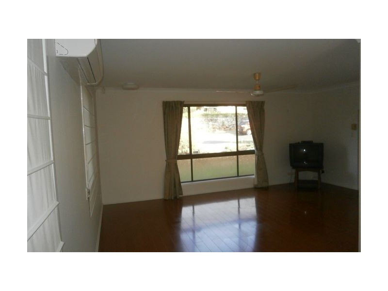 34 Chateau Street, Carseldine QLD 4034