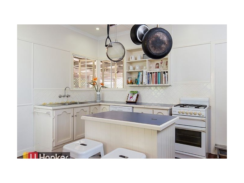 43 Aveling Street, Wavell Heights QLD 4012