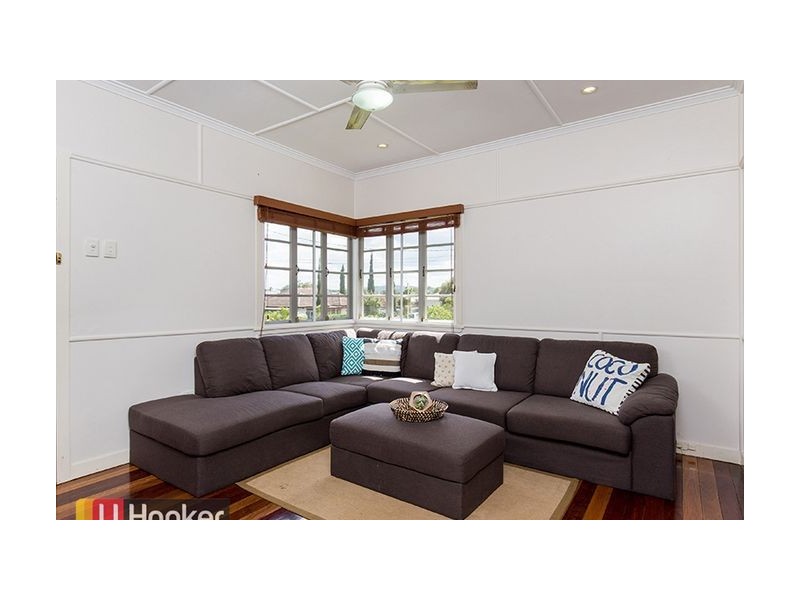 43 Aveling Street, Wavell Heights QLD 4012