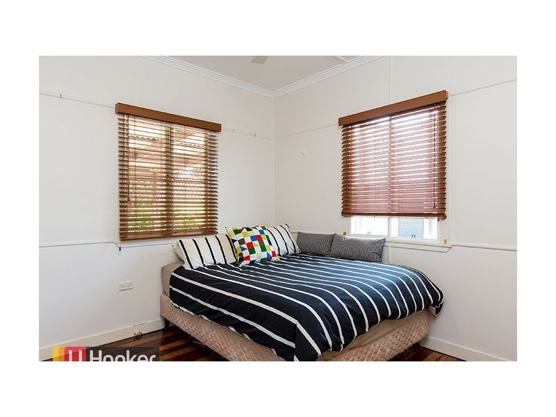 43 Aveling Street, Wavell Heights QLD 4012