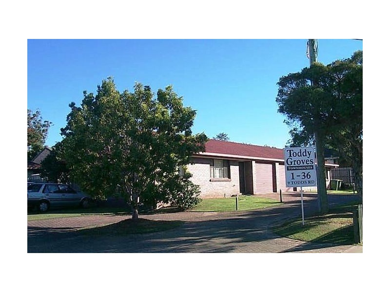 2/9 Todds Road, Lawnton QLD 4501