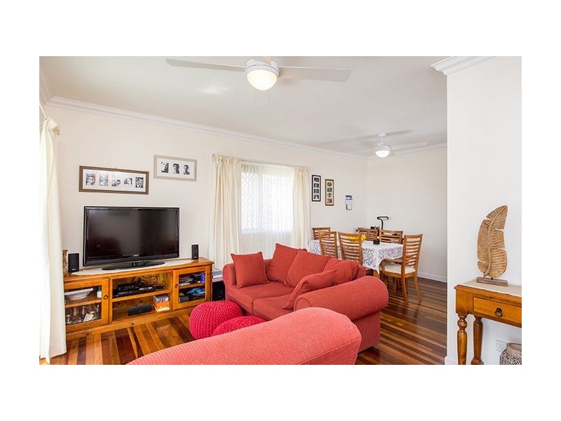 12 Lindale Street, Chermside West QLD 4032