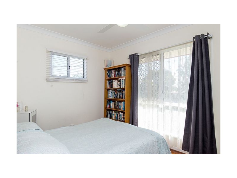 12 Lindale Street, Chermside West QLD 4032