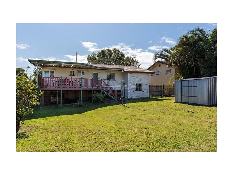 12 Lindale Street, Chermside West QLD 4032