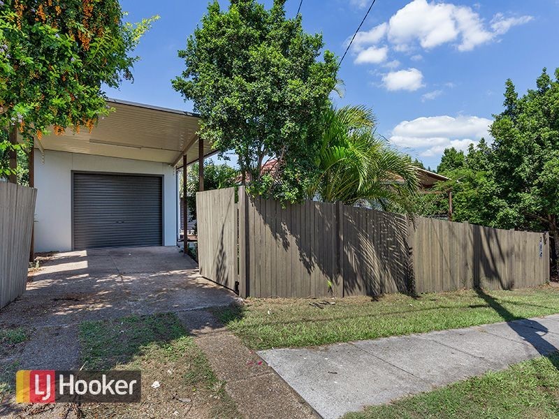 146 Edinburgh Castle Road (aka 3 Pfingst Rd), Wavell Heights QLD 4012