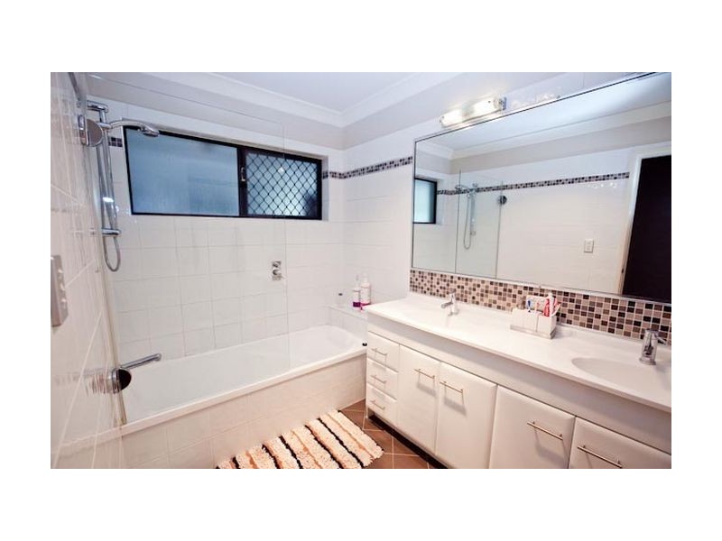 22 Lanyon Street, Bracken Ridge QLD 4017