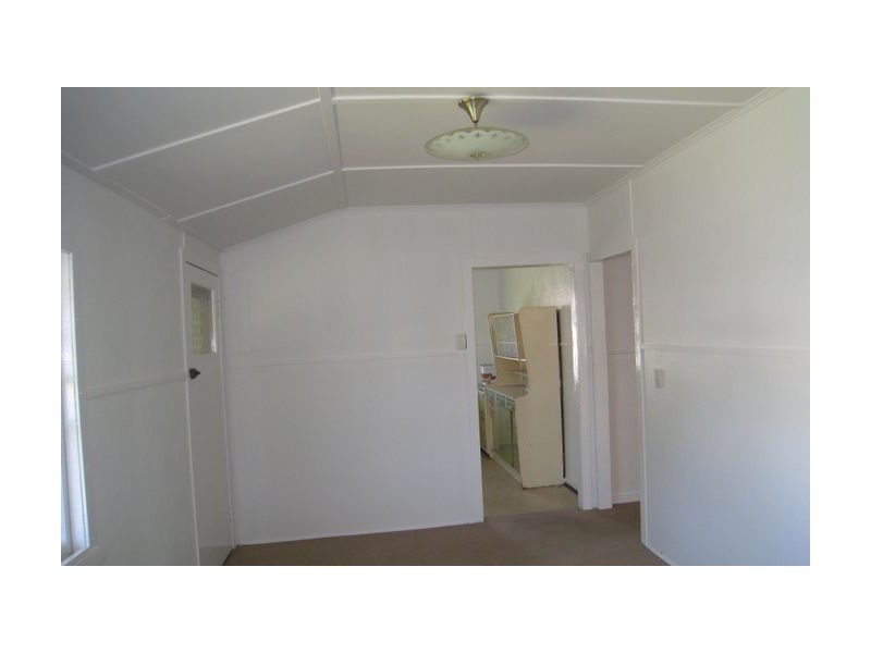 18 Latham Street, Chermside QLD 4032
