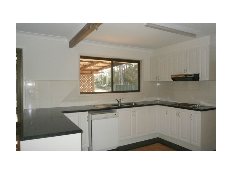 34 Chateau Street, Carseldine QLD 4034