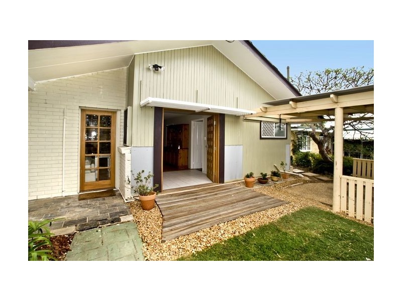 10 Suelin Street, Boondall QLD 4034