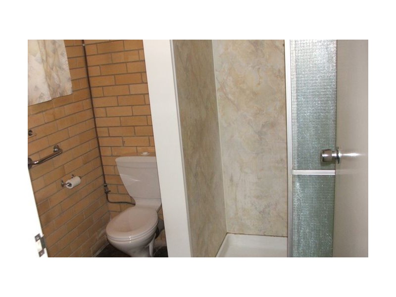 24 Wallace Street, Chermside QLD 4032