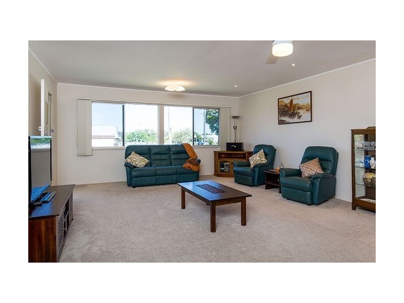 1 Julia Street, Clontarf QLD 4019