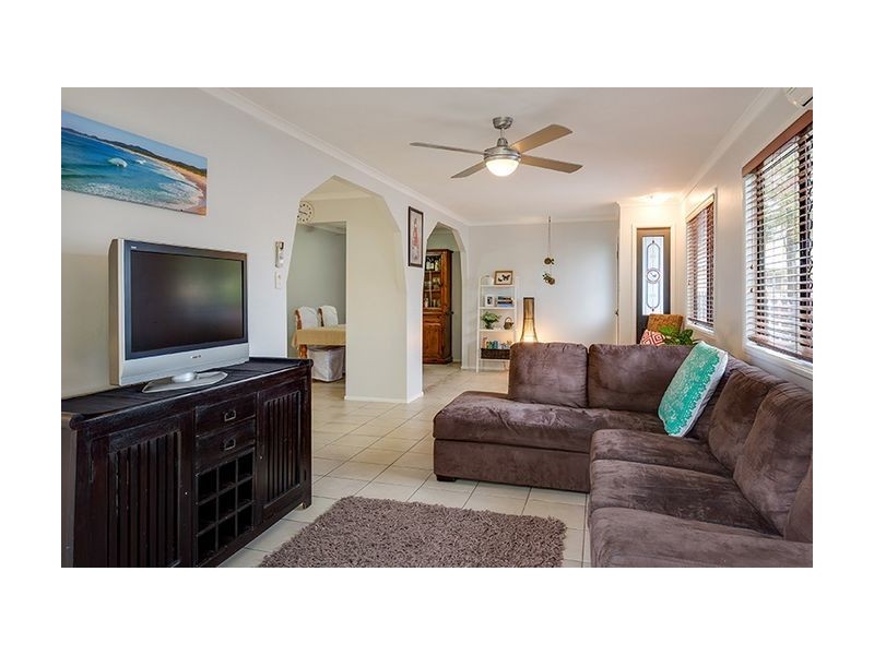 48 Finnie Road, Deagon QLD 4017