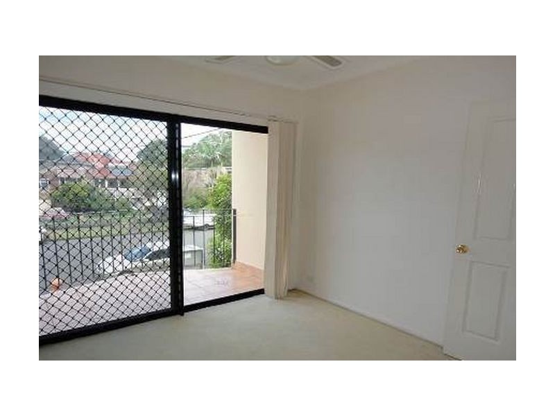 1/88 Dobson Street, Ascot QLD 4007