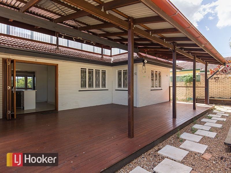 15 Gabon Street, Stafford QLD 4053