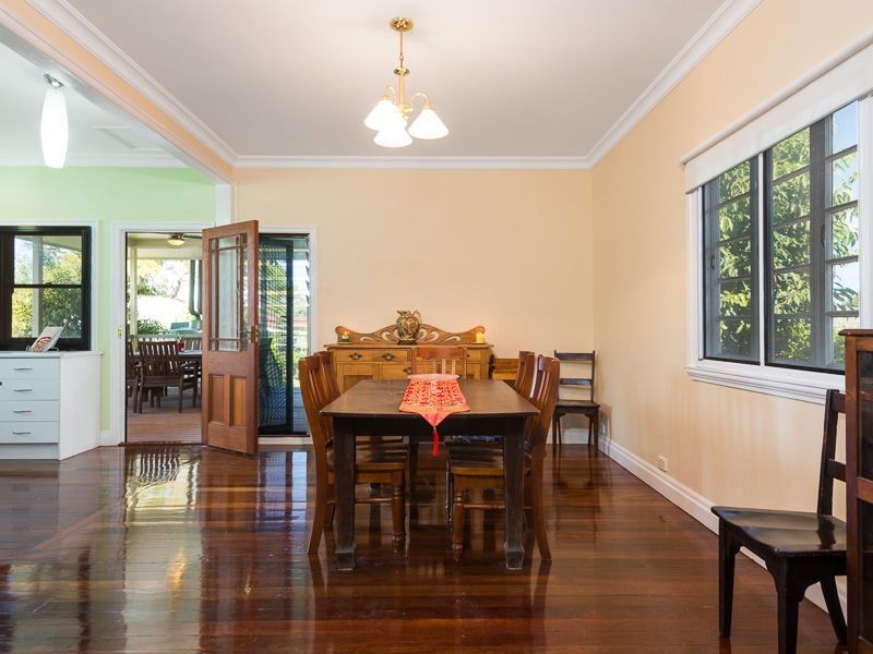 37 Adams Street, Deagon QLD 4017