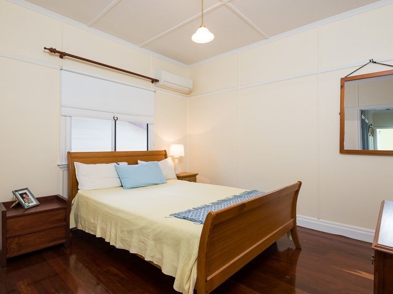 37 Adams Street, Deagon QLD 4017