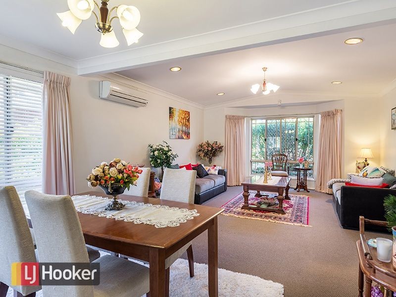 10 Preston Close, Albany Creek QLD 4035