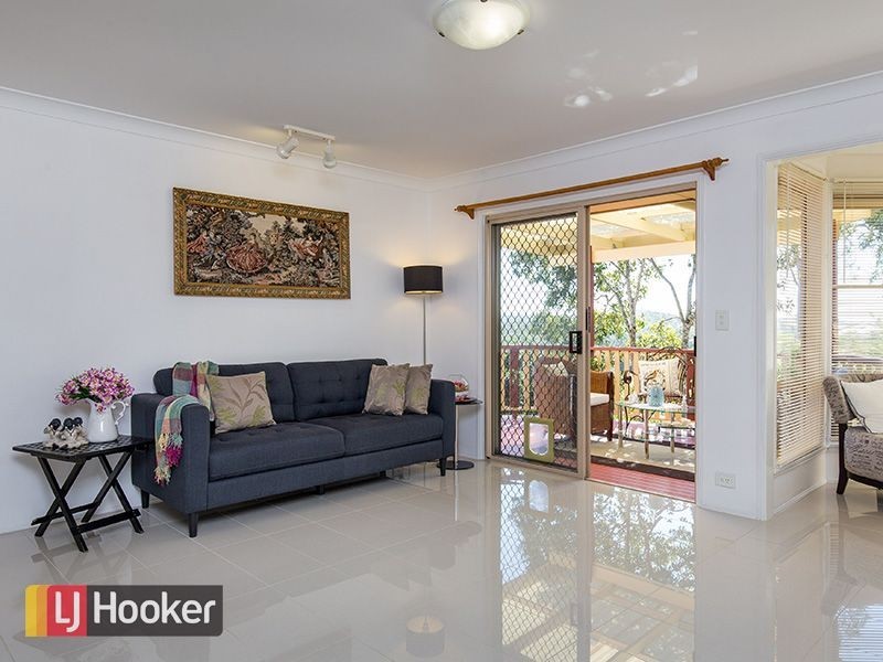 10 Preston Close, Albany Creek QLD 4035