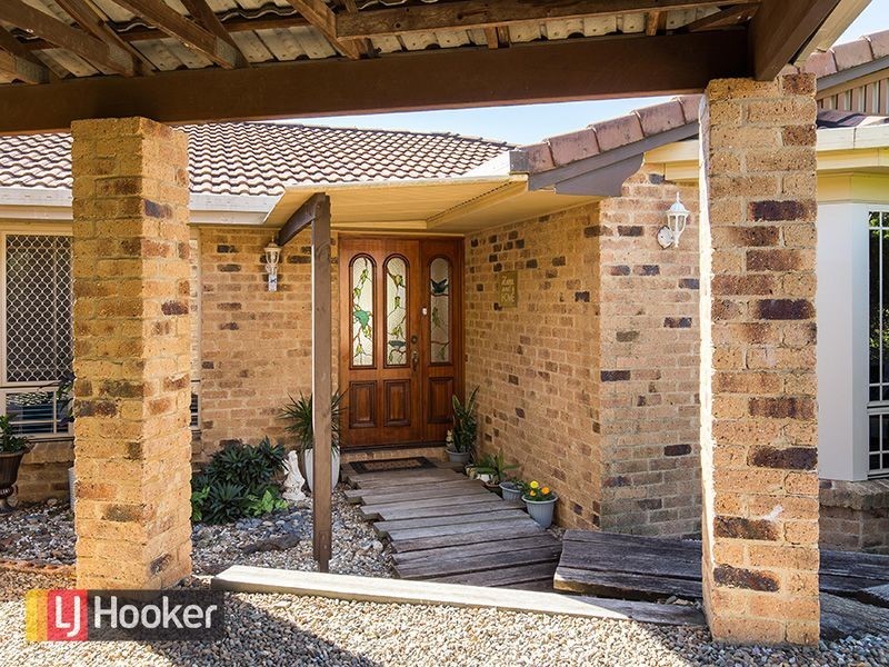 10 Preston Close, Albany Creek QLD 4035