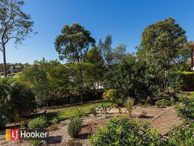 10 Preston Close, Albany Creek QLD 4035