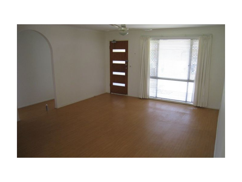 22 Glenside Street, Wavell Heights QLD 4012