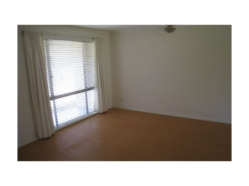 22 Glenside Street, Wavell Heights QLD 4012