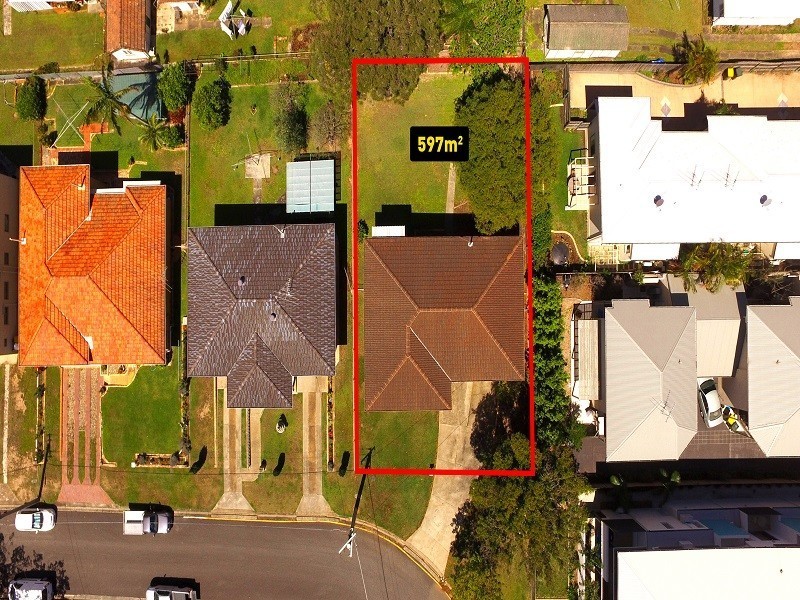 71 Curwen Terrace, Chermside QLD 4032