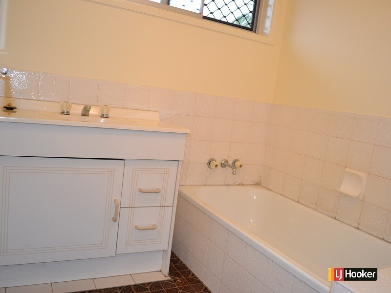 79 Redbourne Street, Chermside West QLD 4032