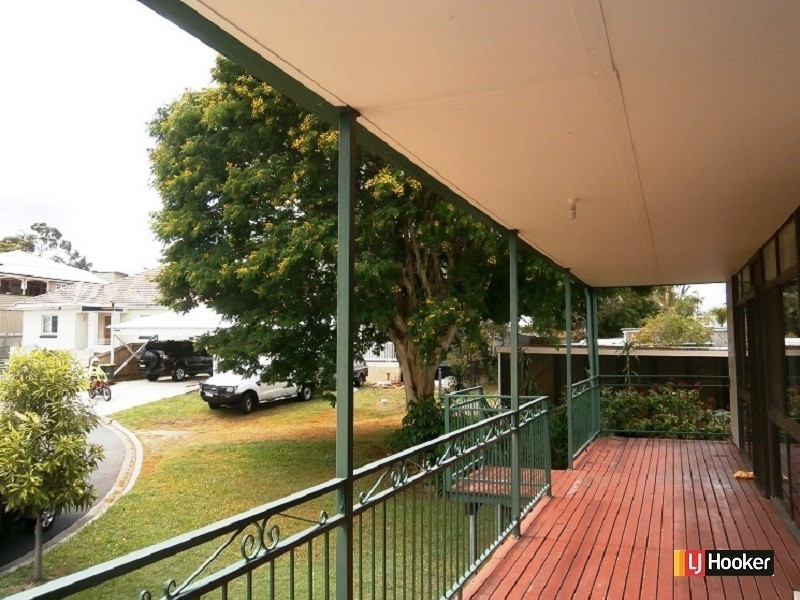 56 Mellor St, Kedron QLD 4031