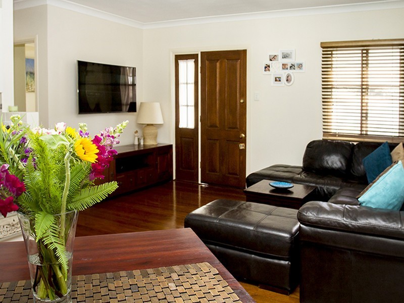 10 Bernard Street, Brighton QLD 4017