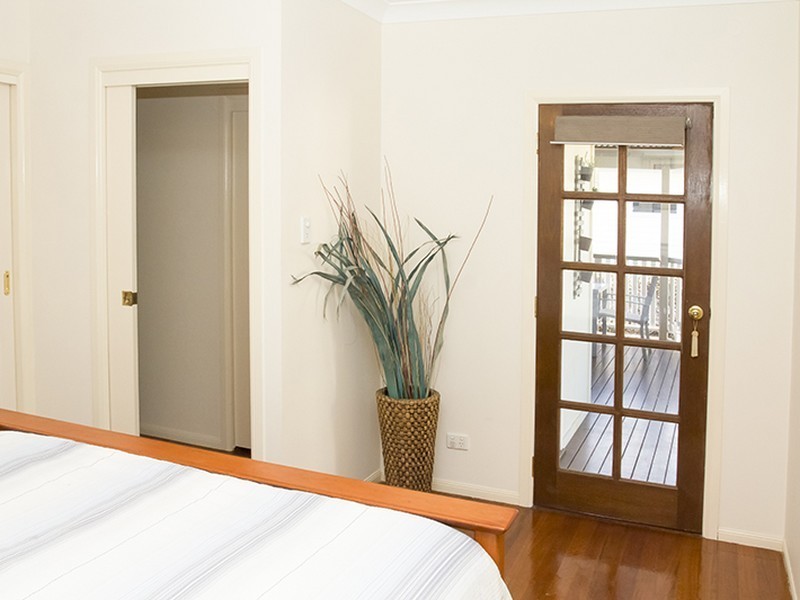 10 Bernard Street, Brighton QLD 4017