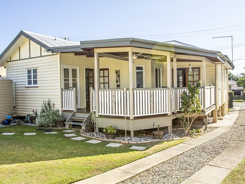 10 Bernard Street, Brighton QLD 4017