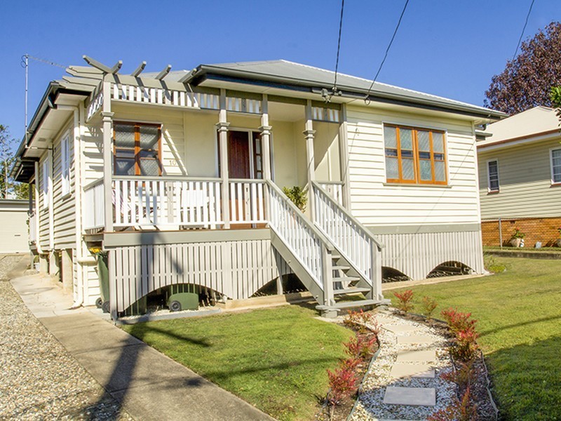 10 Bernard Street, Brighton QLD 4017