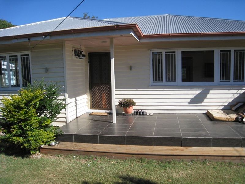 14 Curwen Terrace, Chermside QLD 4032