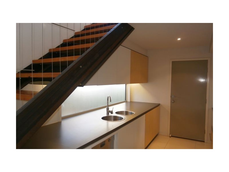 2/66 Latrobe Street, East Brisbane QLD 4169