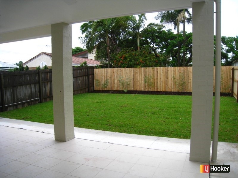 123 White Street, Wavell Heights QLD 4012