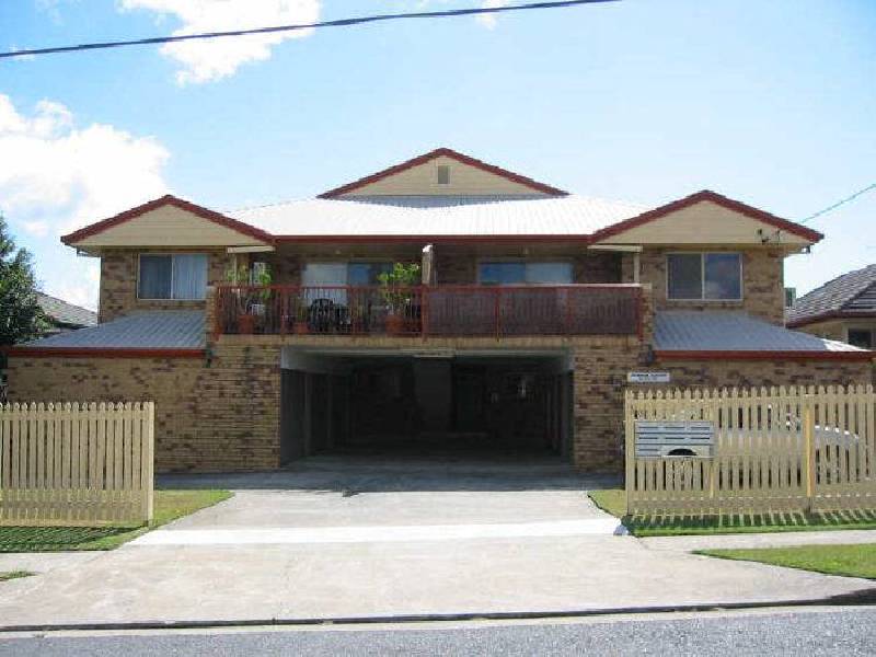 1/36 Hall Street, Chermside QLD 4032