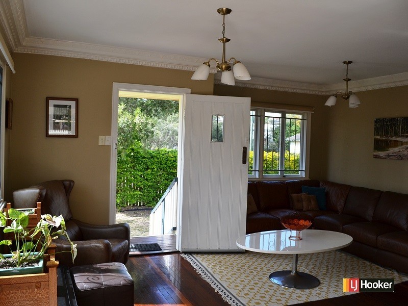 16 Esdale Street, Wavell Heights QLD 4012