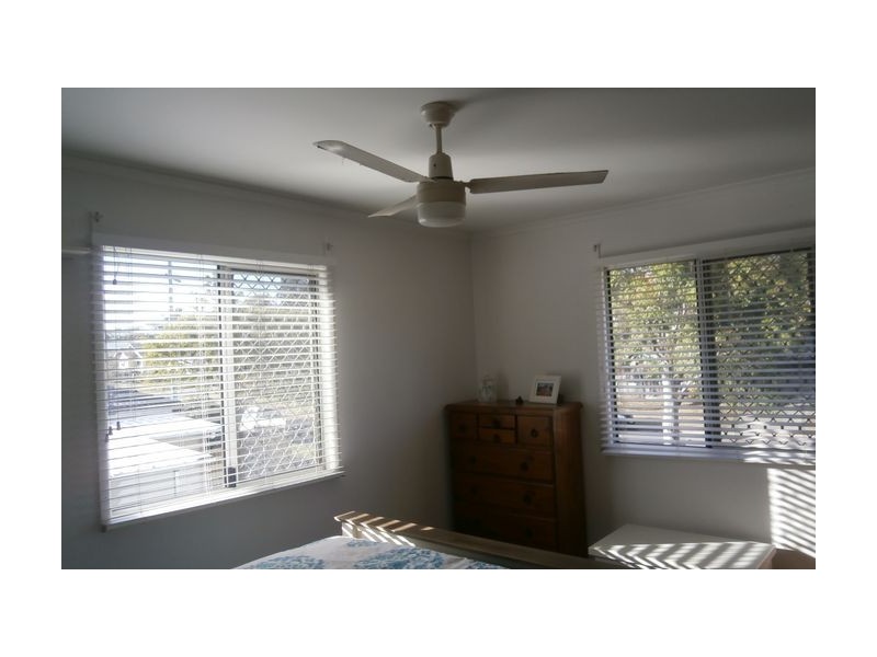 105 Mawson Street, Stafford Heights QLD 4053