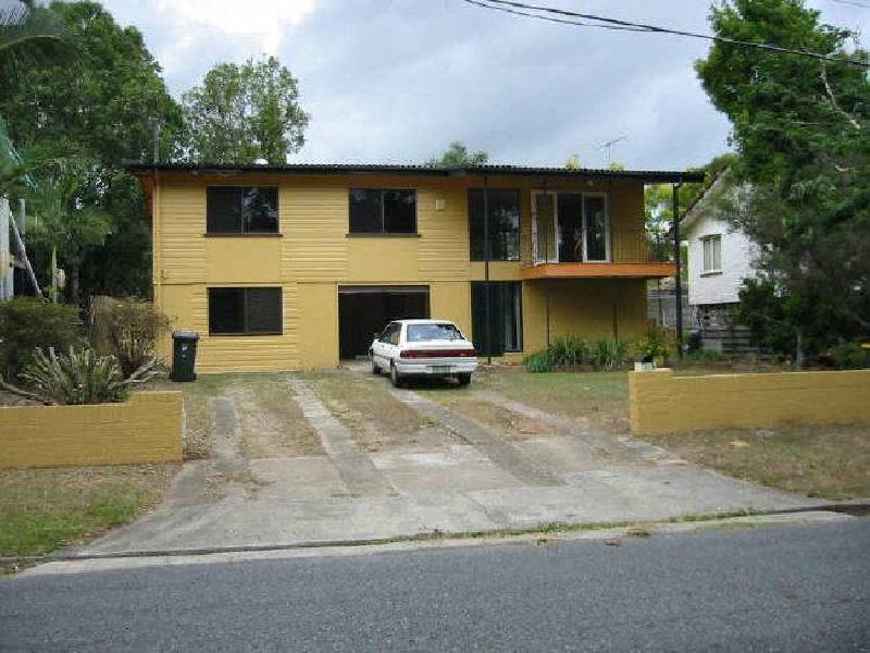 31 Kinnerton Street, Chermside West QLD 4032