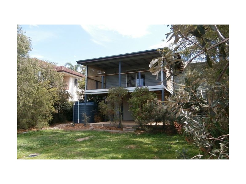 80 Tenth Avenue, Kedron QLD 4031