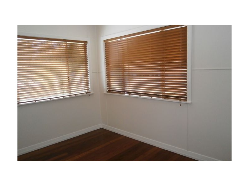 80 Tenth Avenue, Kedron QLD 4031