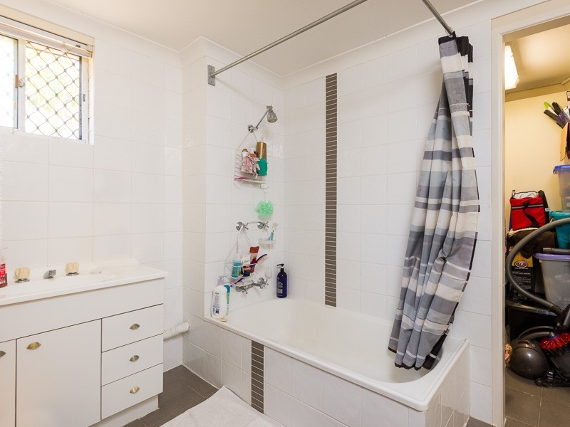 Unit 2/20 Glenmorgan Street, Keperra QLD 4054