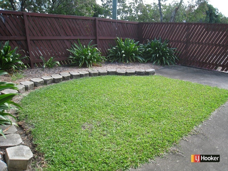 4 Old Northern Road, Albany Creek QLD 4035