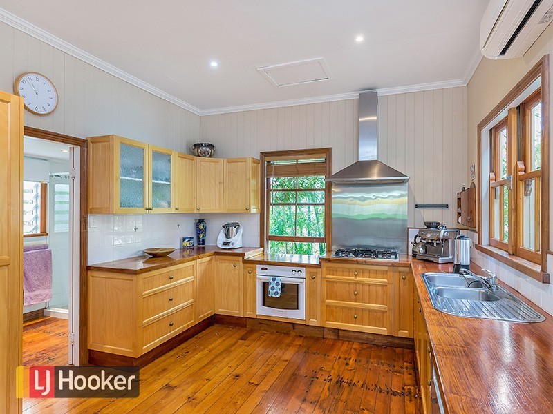 138 Brighton Terrace, Sandgate QLD 4017