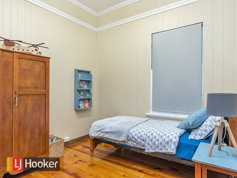 138 Brighton Terrace, Sandgate QLD 4017