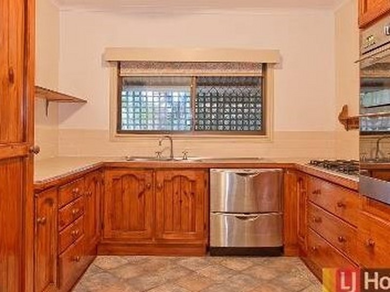 87 North Road, Brighton QLD 4017